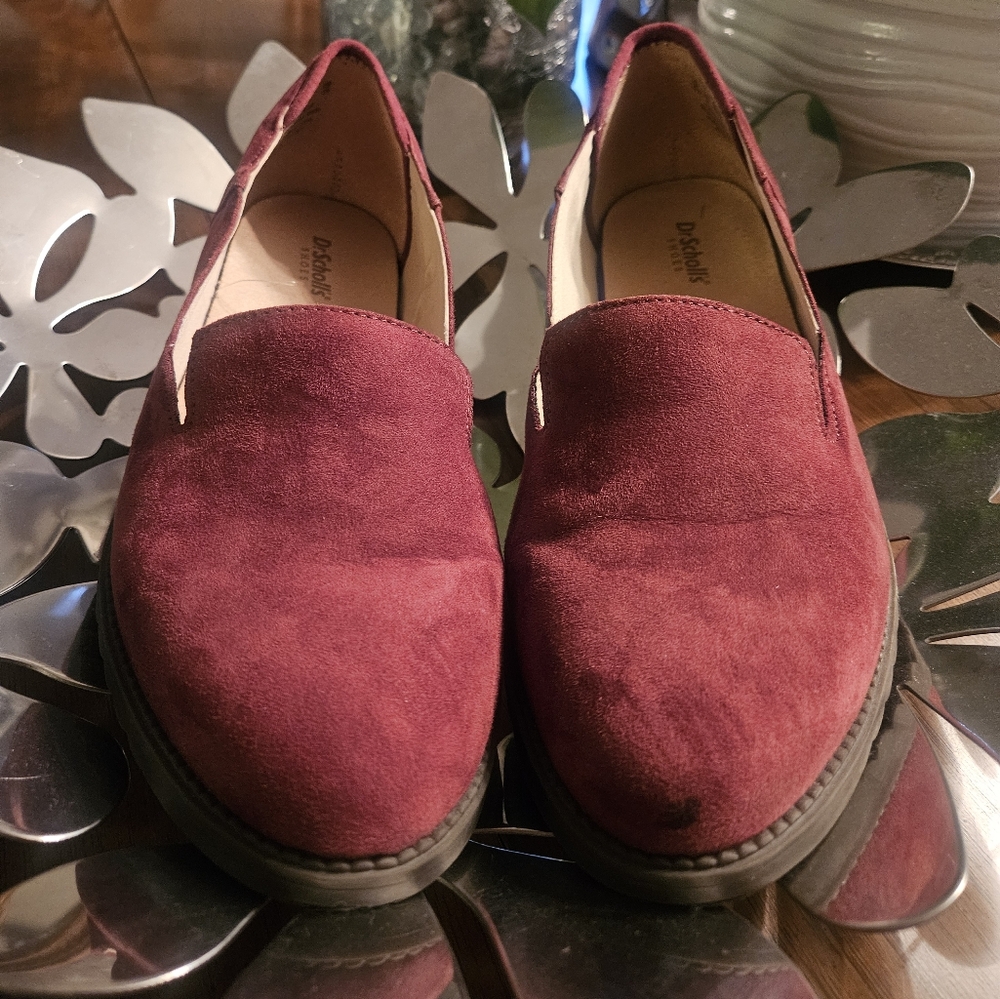 Red suede loafer 10W
